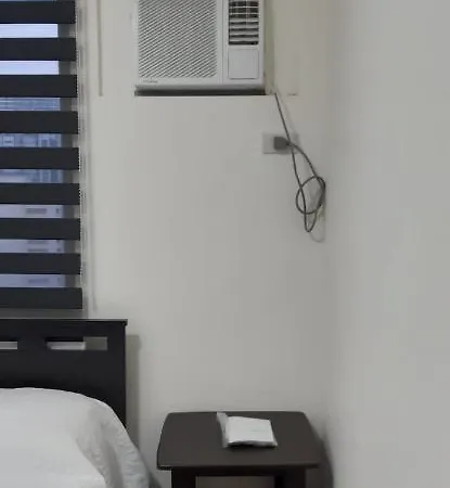 Pioneer Woodlands Aparthotel